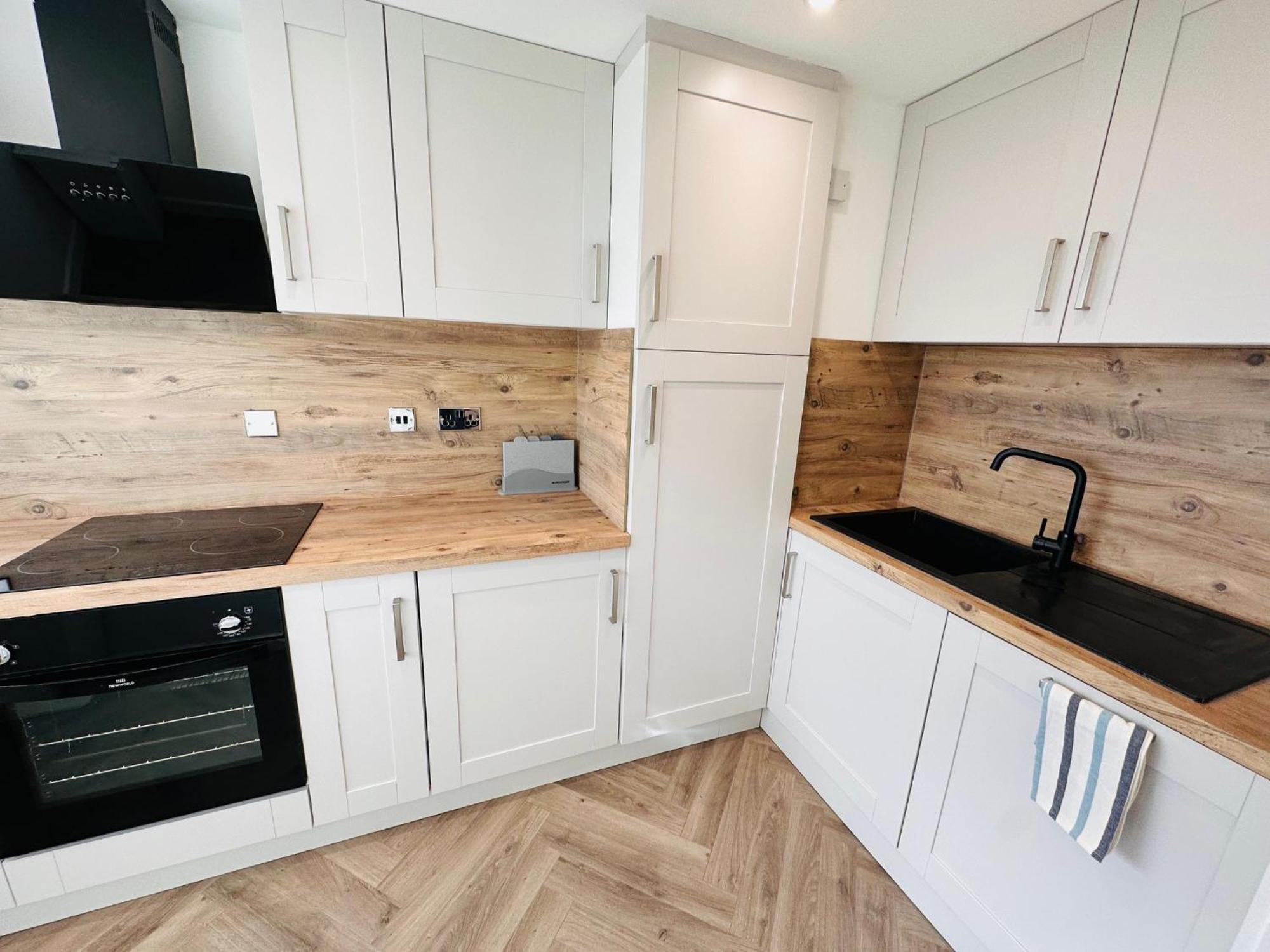 R1 - Private Room In Modern Shared Apartment, Each With Kitchenette, Central Birmingham Bagian luar foto